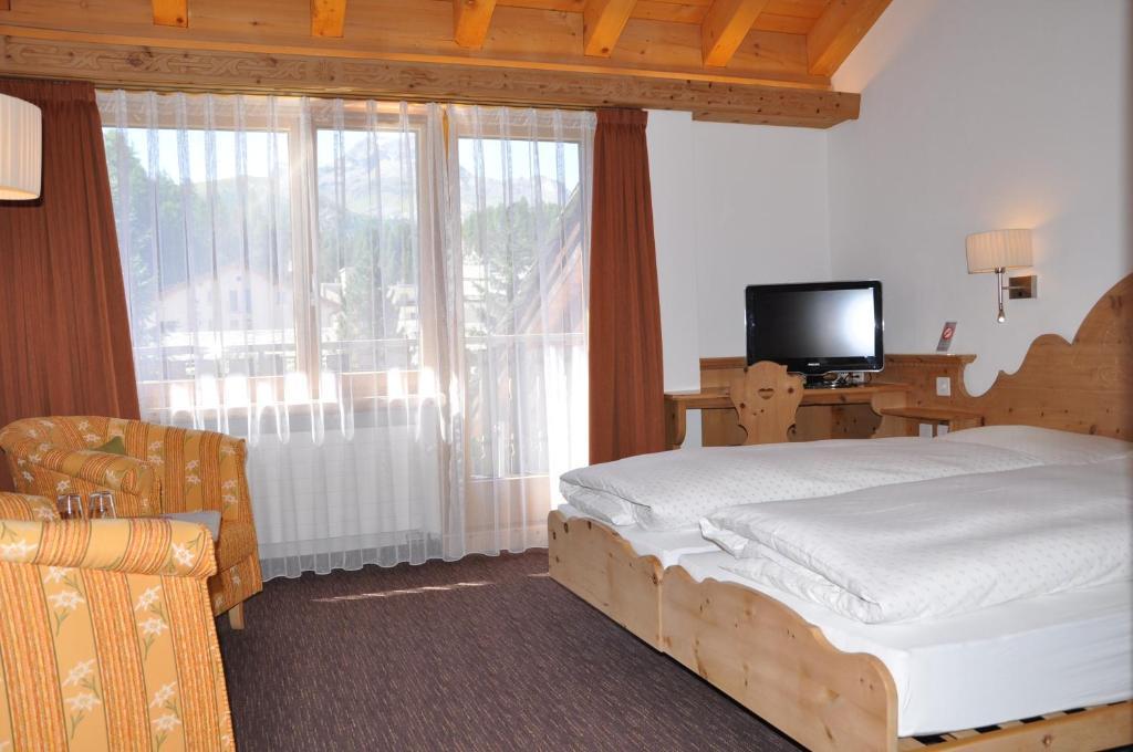 Hotel Seraina Sils Maria Quarto foto